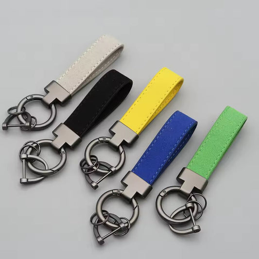 New Luxury Leather Auto Keychain Women Men Black Buckle Car Key Ring Chain Holder Jewelry Gift Chaveiro